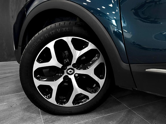 Renault Captur 9 of 28