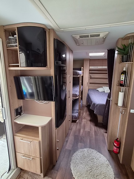 KABE Classic 560 GLE KS 3 of 28