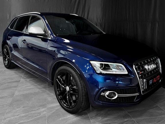 Audi SQ5 2 of 30