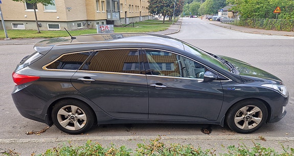 Hyundai i40 4 of 6