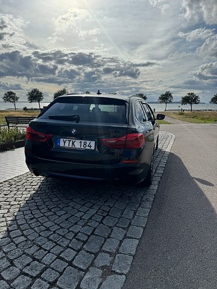 BMW 520d 3 of 8