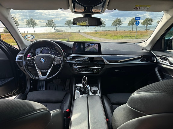 BMW 520d 5 of 8