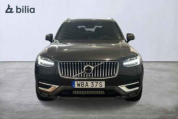 Volvo XC90 6 of 22