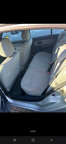 Renault Clio 8 of 12