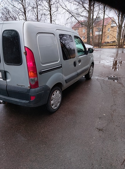 Renault Kangoo Express 3 of 6