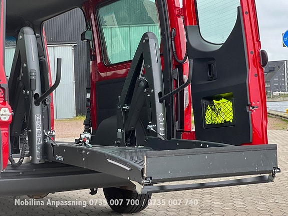 Mercedes-Benz Sprinter 208 28 of 30