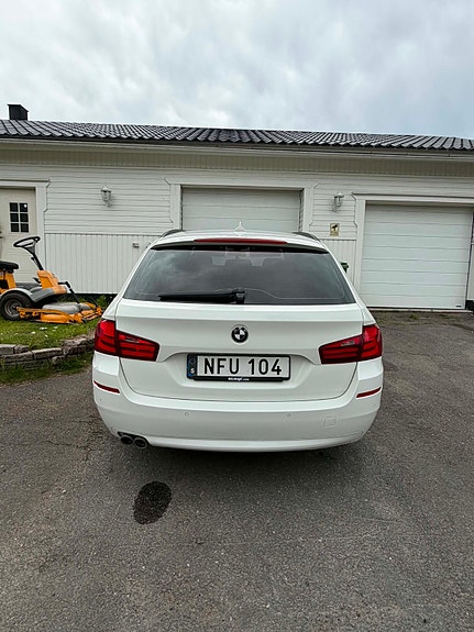 BMW 520d 5 of 7