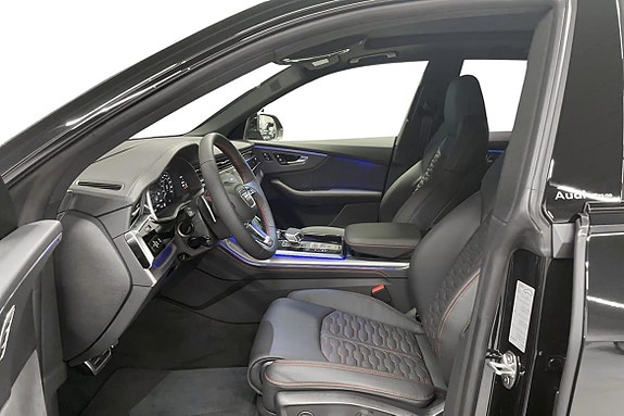 Audi RS Q8 8 of 9