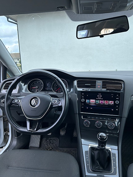 Volkswagen Golf VII 4 of 4