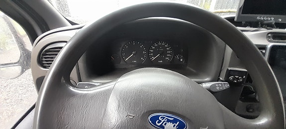 Ford Transit 10 of 10