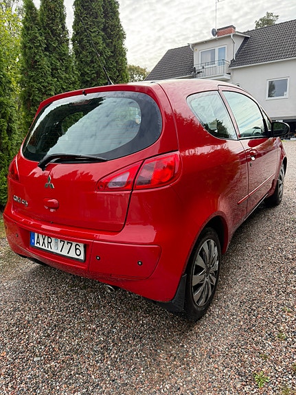 Mitsubishi Colt 4 of 6
