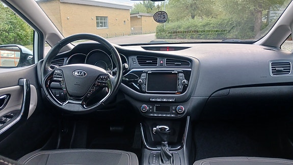 Kia Ceed 18 of 20