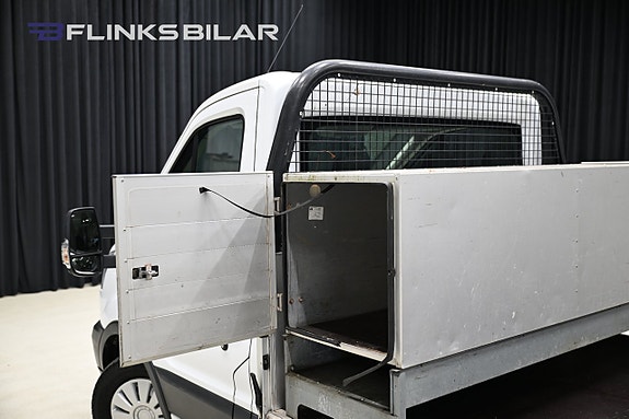 Ford Transit 13 of 28