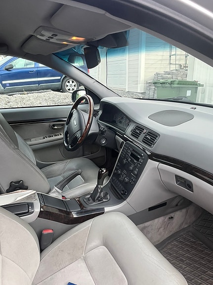 Volvo S80 4 of 7