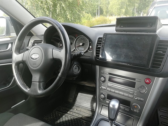 Subaru Outback 5 of 6