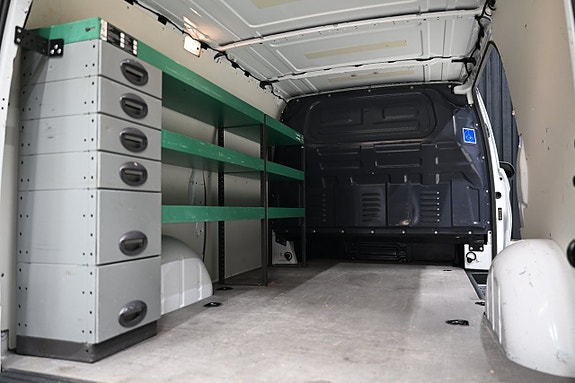 Mercedes-Benz Vito 111 9 of 25