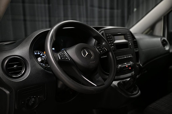 Mercedes-Benz Vito 111 16 of 25