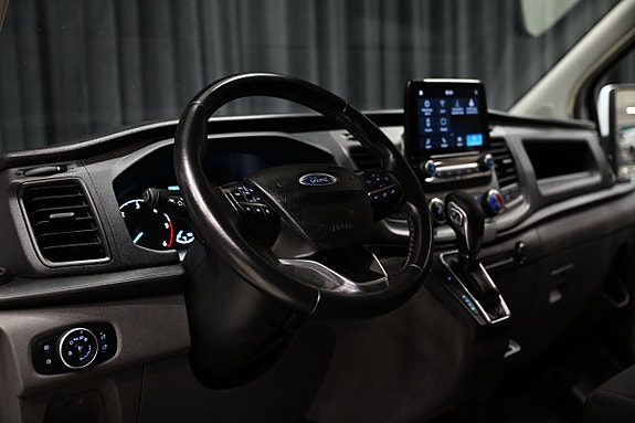 Ford Transit Custom 18 of 30
