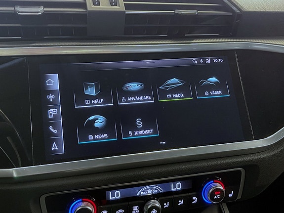 Audi Q3 12 of 18
