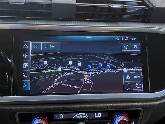 Audi Q3 13 of 18