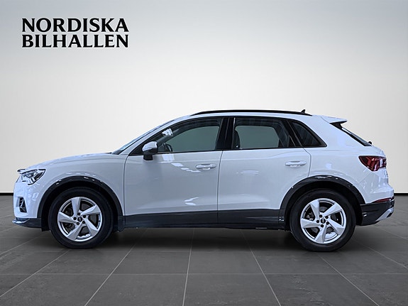 Audi Q3 4 of 18