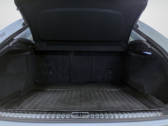 Audi Q3 16 of 18