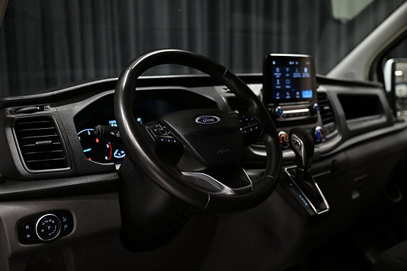 Ford Transit Custom 16 of 29