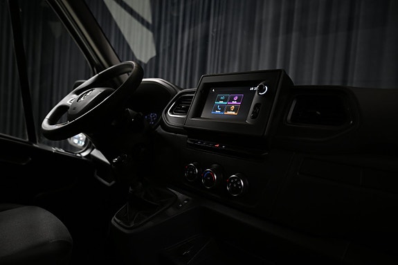 Renault Master 22 of 22