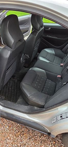 Volvo S60 5 of 6