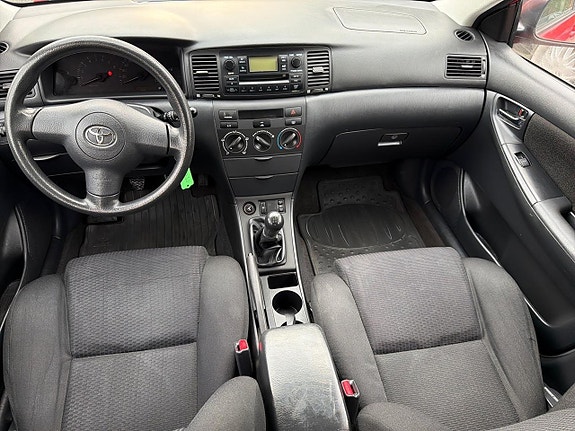 Toyota Corolla 16 of 19