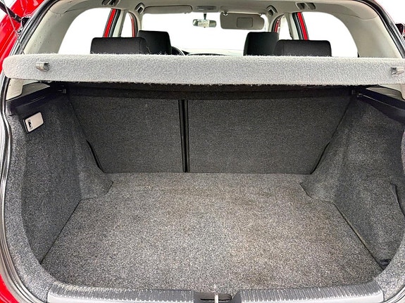Toyota Corolla 14 of 19