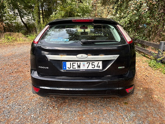 Ford Focus 4 of 10