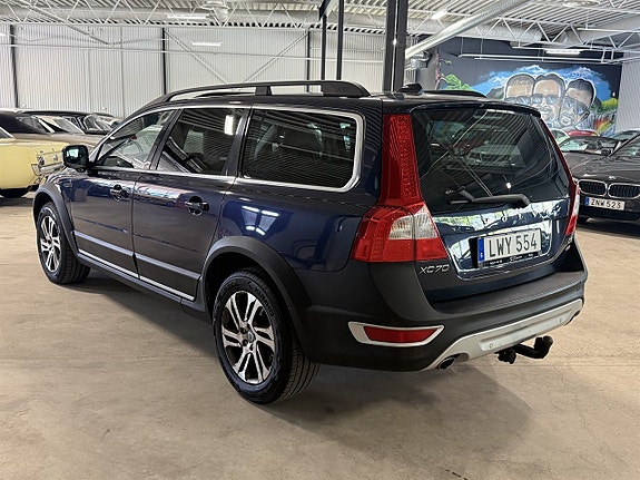 Volvo XC70 5 of 13
