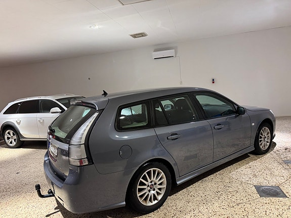 Saab 9-3 3 of 8