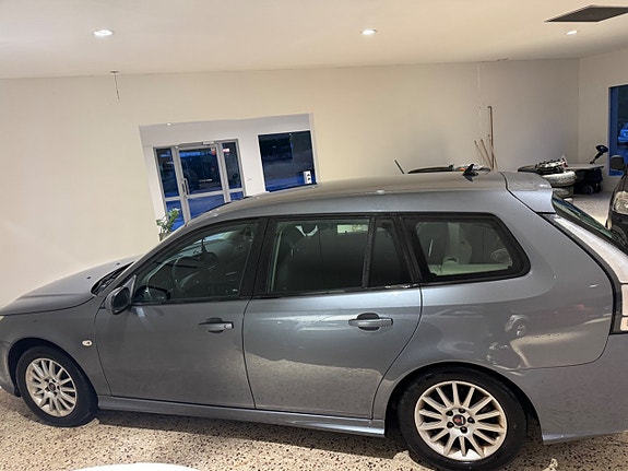Saab 9-3 5 of 8