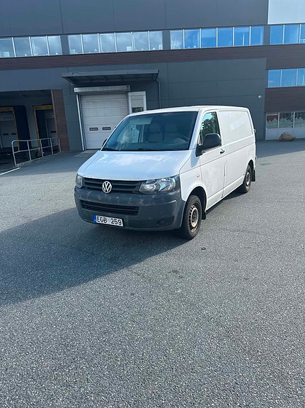 Volkswagen Transporter 10 of 14