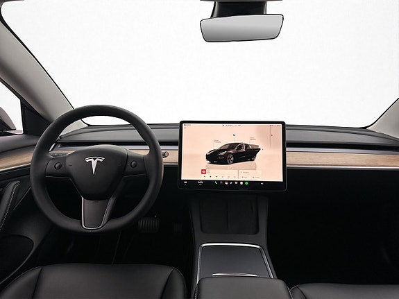 Tesla Model 3 13 of 30