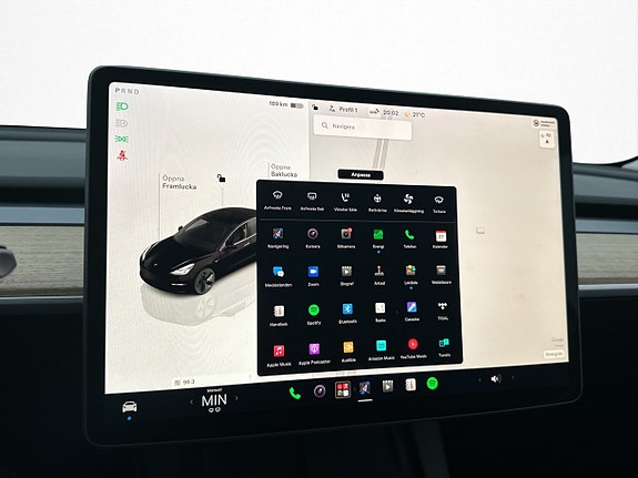 Tesla Model 3 21 of 30