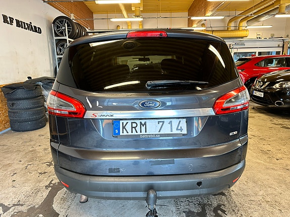 Ford S-MAX 2 of 19
