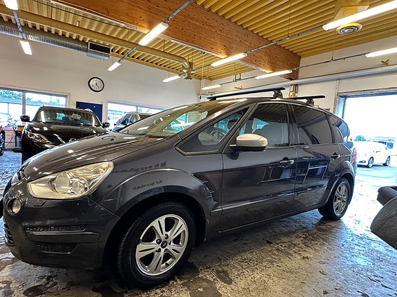 Ford S-MAX 5 of 19