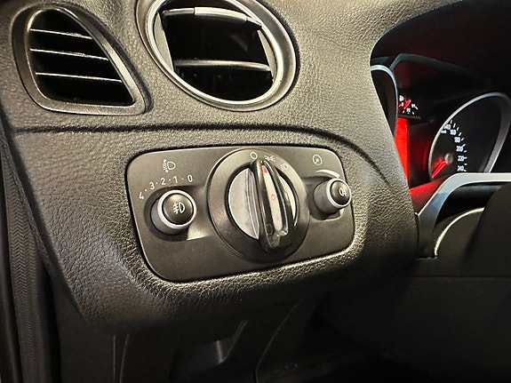 Ford S-MAX 18 of 19