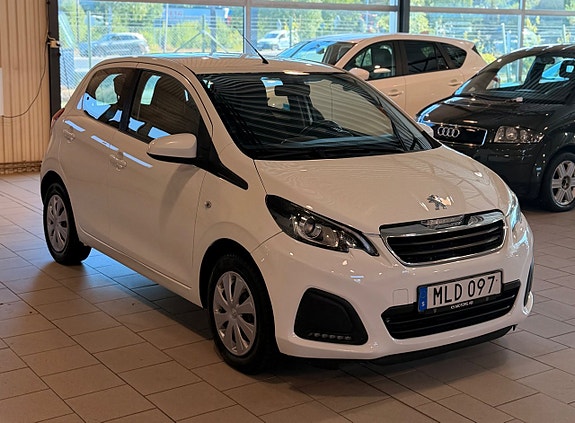 Peugeot 108 2 of 10