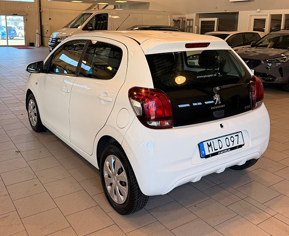 Peugeot 108 4 of 10
