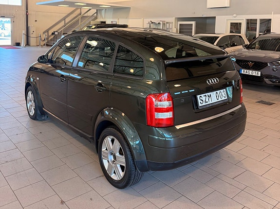 Audi A2 4 of 9