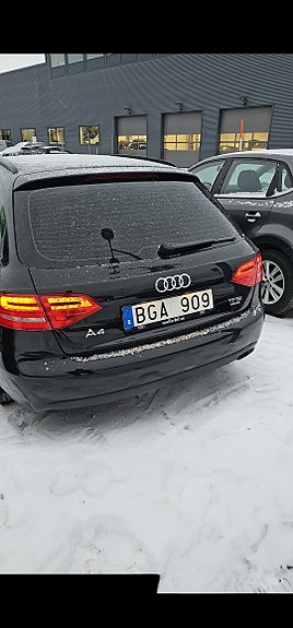 Audi A4 4 of 5