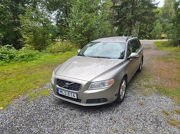 Volvo V70 5 of 5