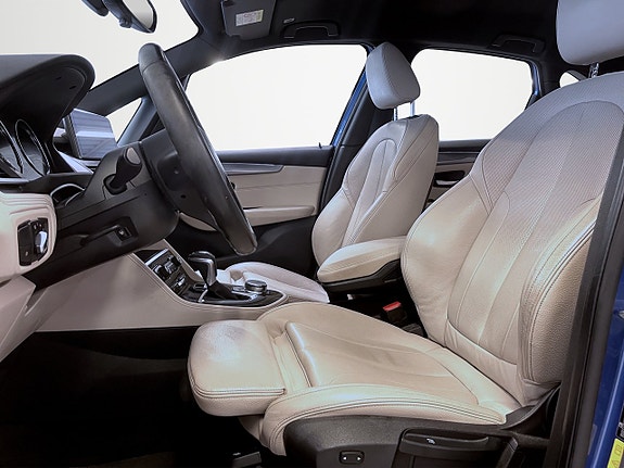 BMW 225xe 6 of 17