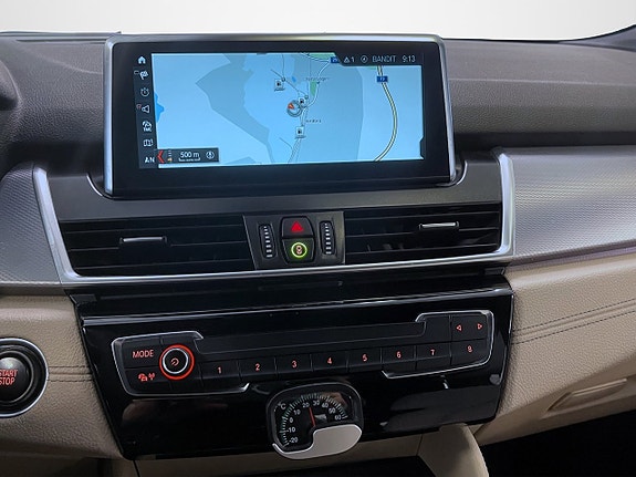 BMW 225xe 10 of 17