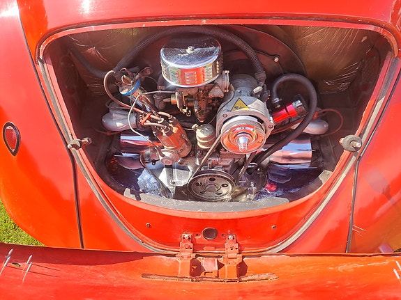 Volkswagen 1600 7 of 10