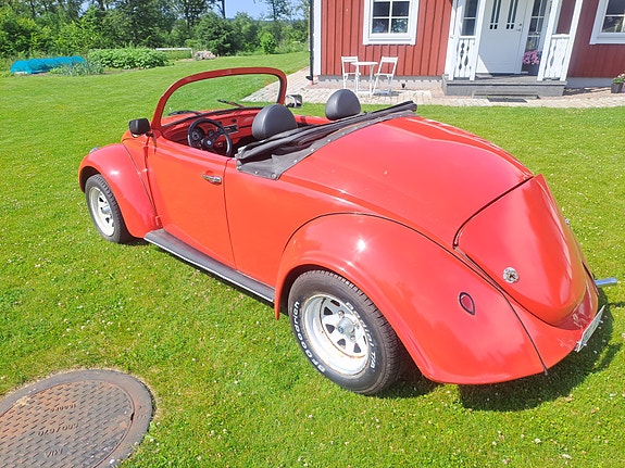 Volkswagen 1600 4 of 10